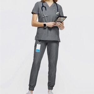 Jaanuu scrub set xs petite heather grey Relaxed 3-Pocket Top 5-Pocket Jogger